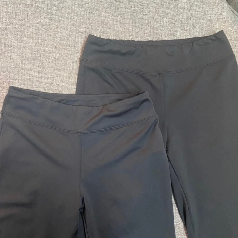 Good medium bcbg leggings (from Academy)